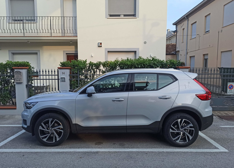 4x Felgi 19 m.in. do VOLVO S60 S80 II S90 V40 V60 V70 V90 Cross Country XC60 XC90 - FE183