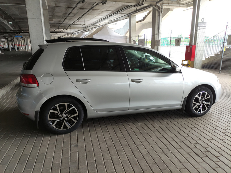 4x Felgi 14 5x100 VW Golf Polo SKODA Fabia m.in. do SEAT Ibiza - B1154 (BK5125)