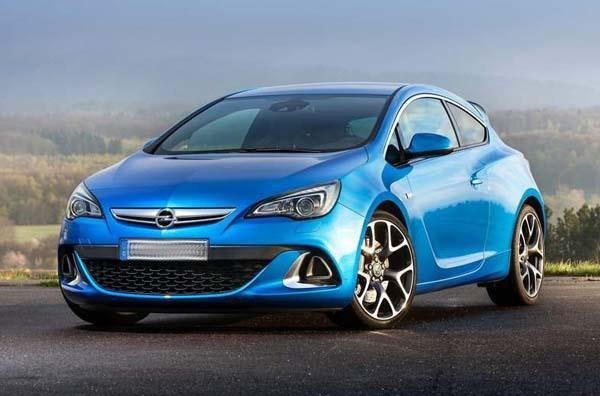 4x RUOTE 19 Invernali OPEL INSIGNIA A G09 FL Pirelli 245/45 R19